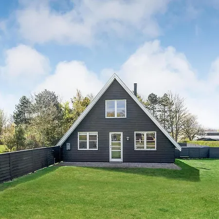 Pet Friendly In With Sauna Feriehus Nordenbro Vesteregn